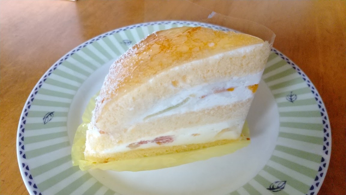 宇和島市シュクレドアリガットクレープショートケーキ
