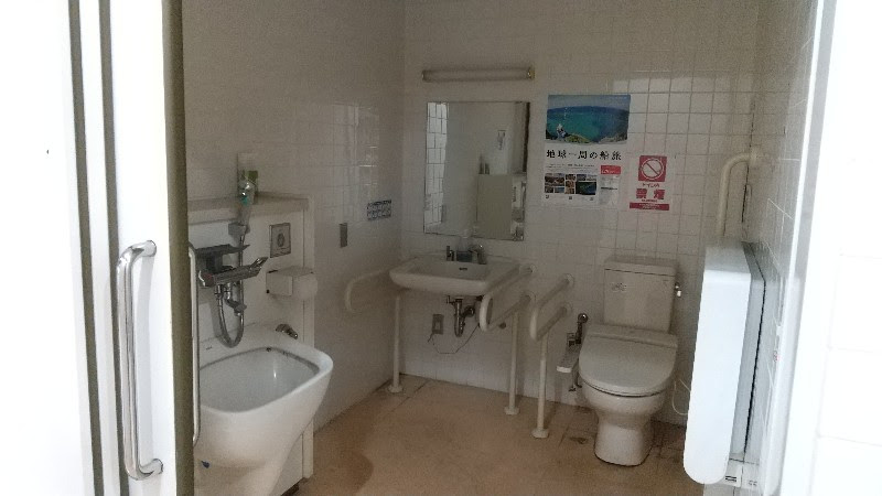 バンバン衣山の多目的トイレ