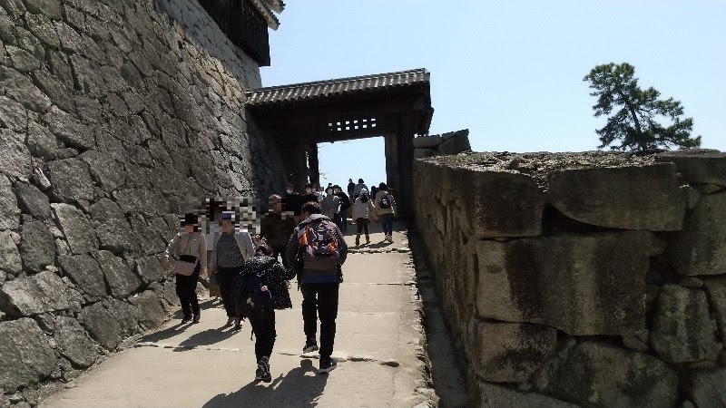 松山城の戸無門