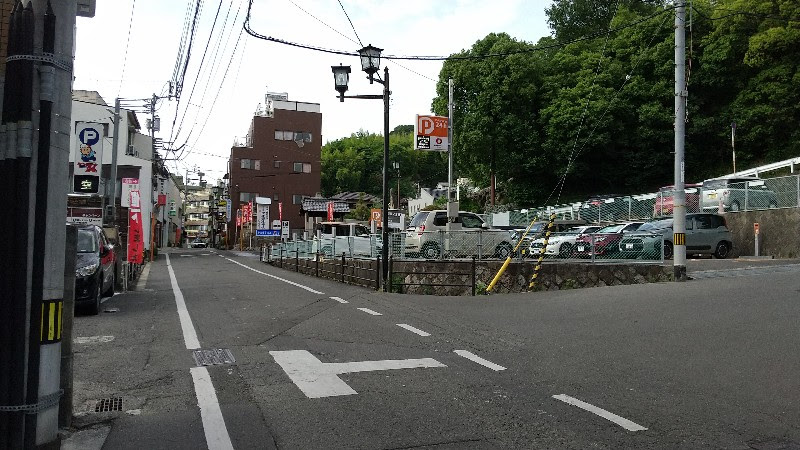 無料駐車場「松山観光臨時駐車場」までの道のり