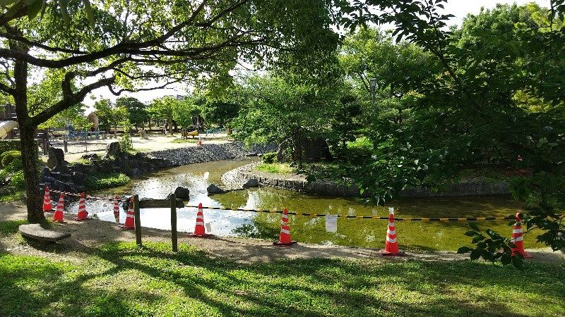 松山市の水遊び＆川遊びができる人気スポット「杖ノ淵公園」親水広場の「立入禁止区域」