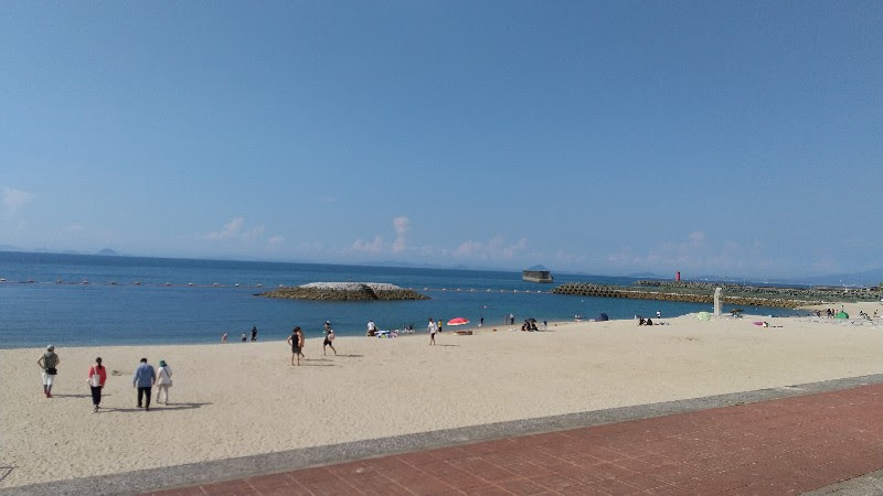 愛媛県おすすめのきれいな海水浴場、ふたみシーサイド公園（道の駅ふたみ）