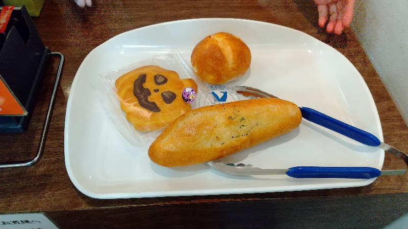 DONQ（ドンク）いよてつ高島屋店、愛媛県パンがおいしいおススメのお店で購入したパン