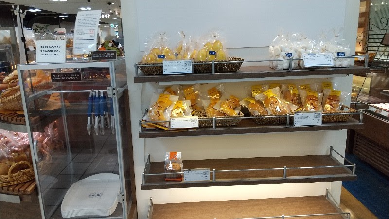 DONQ（ドンク）いよてつ高島屋店、愛媛県パンがおいしいおススメのお店の焼き菓子