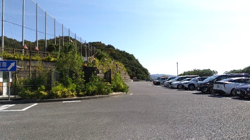 「道の駅　風早の郷　風和里（ふわり）」美しい海が見える愛媛県松山市唯一の道の駅の駐車場
