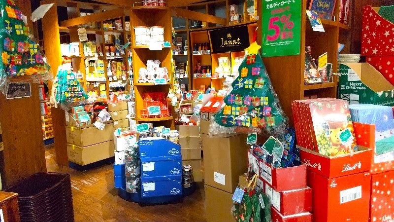 カルディコーヒーファームのクリスマスマーケット@愛媛県エミフルMASAKI