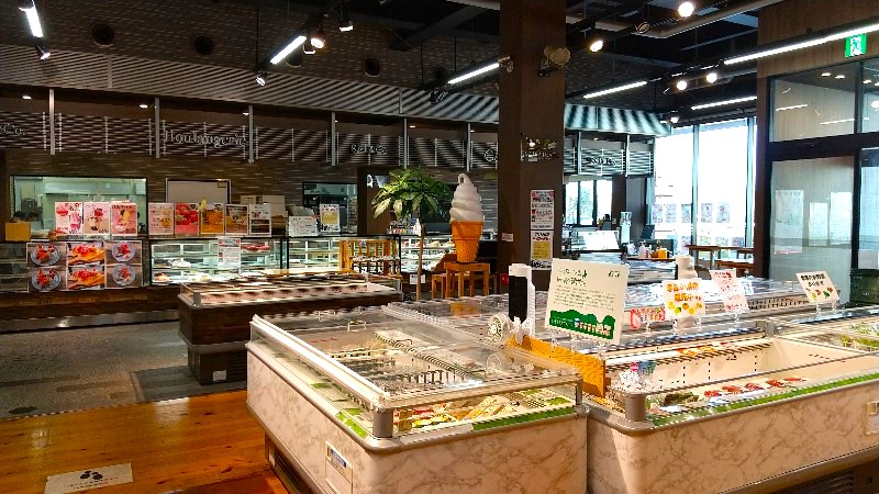 SAI&Co. （サイコー）おすすめのカフェ・ランチの店内＠イオンモール今治新都市