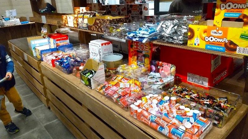 愛媛県にあるコストコ再販店「ラ コスト スマイル」お菓子＠イオンモール今治新都市
