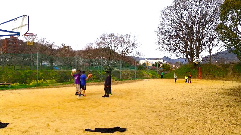 石手川緑地（東野地区）、バスケットゴール、バスケットコート、松山市のおすすめの公園