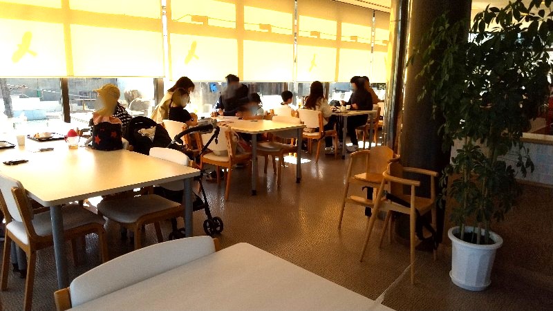 愛媛県立とべ動物園「展望レストラン SKY GARDEN」の店内の様子、ランチ・軽食、子連れにおすすめのスポットをクチコミ・レビュー