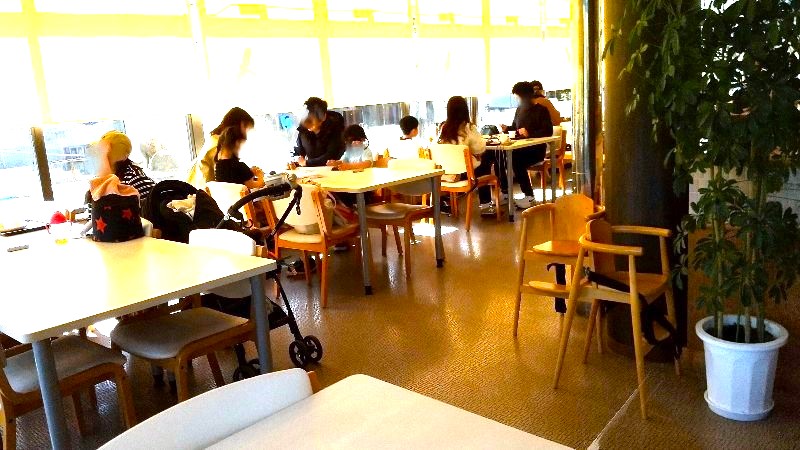 愛媛県立とべ動物園「展望レストラン SKY GARDEN」の幼児用のベルト付き椅子、ランチ・軽食、子連れにおすすめのスポットをクチコミ・レビュー
