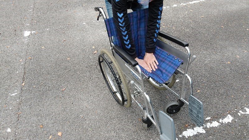 松山市総合福祉センター、車椅子のレンタル【車椅子が1ヵ月間・無料で借りられる】福祉用具のレンタルをレビュー・口コミ